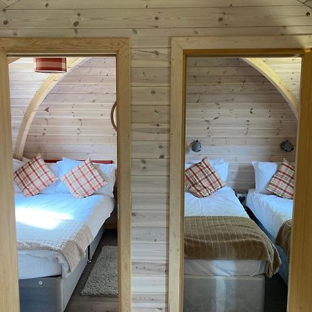 Hotel Rabbit Glamping Pod School House Farm Leighton  Exteriér fotografie