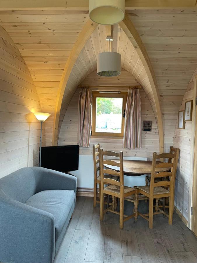 Hotel Rabbit Glamping Pod School House Farm Leighton  Exteriér fotografie