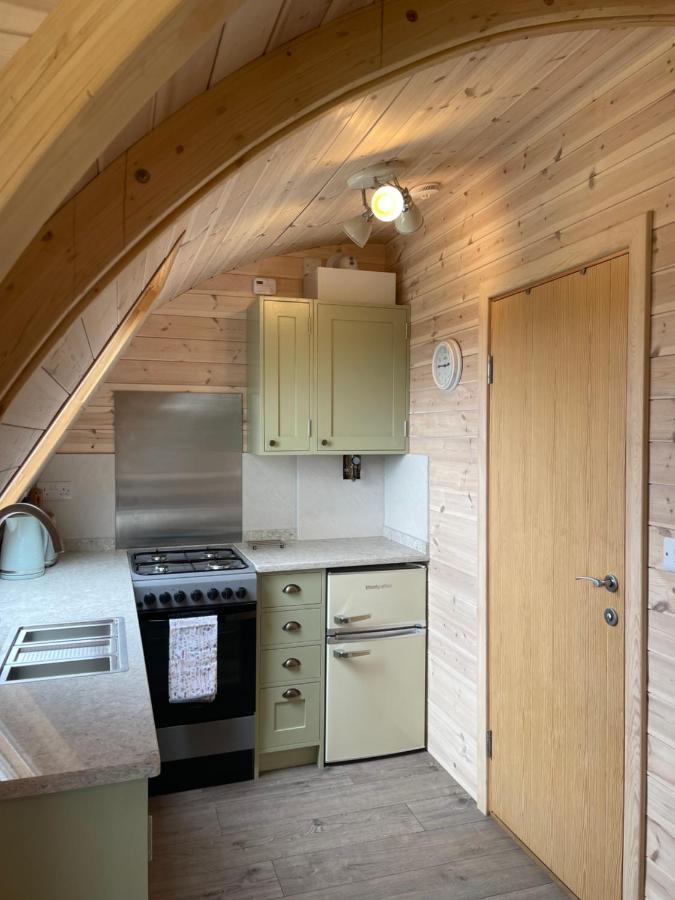 Hotel Rabbit Glamping Pod School House Farm Leighton  Exteriér fotografie